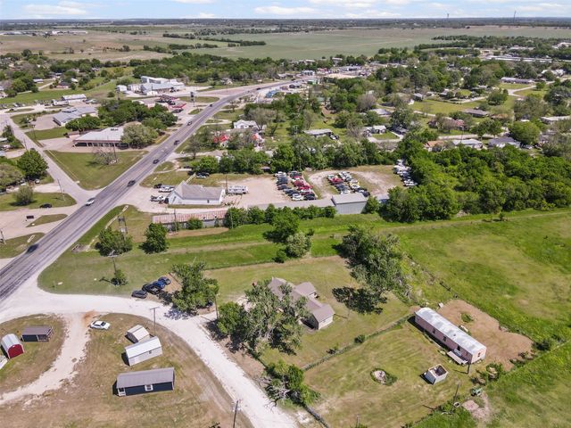 105 S Lavaca Street, Whitney, TX 76692