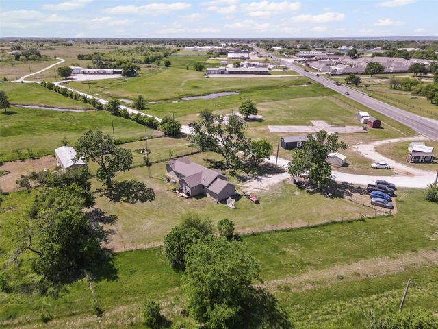 105 S Lavaca Street, Whitney, TX 76692