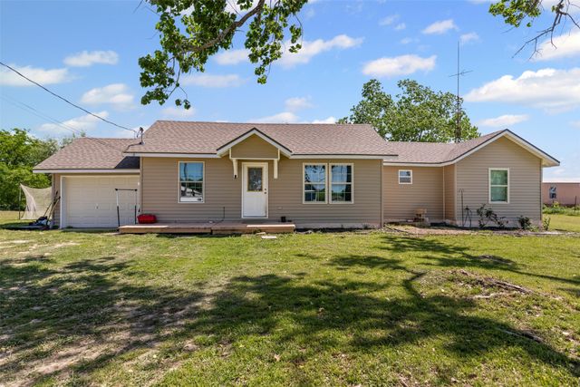 105 S Lavaca Street, Whitney, TX 76692