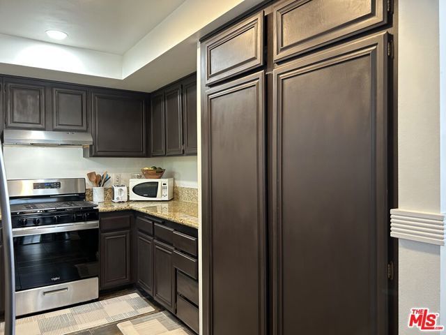 1450 W 146th Street 14, Gardena, CA 90247