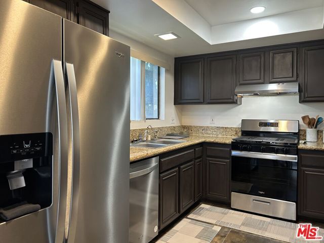 1450 W 146th Street 14, Gardena, CA 90247