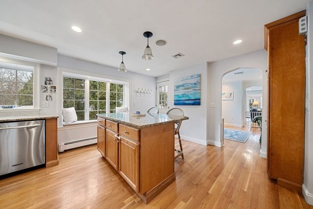 55 Burnside Rd, Needham, MA 02494