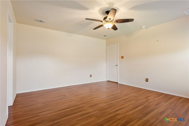 2002 Jefferson Court, Belton, TX 76513