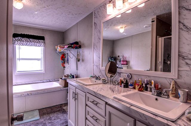 2450 NEELY RD, Middleton, TN 38052