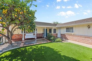 741 Rossiter Lane, Fallbrook, CA 92028