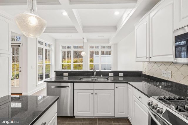 68 WOOD DUCK LN, Zion Crossroads, VA 22942