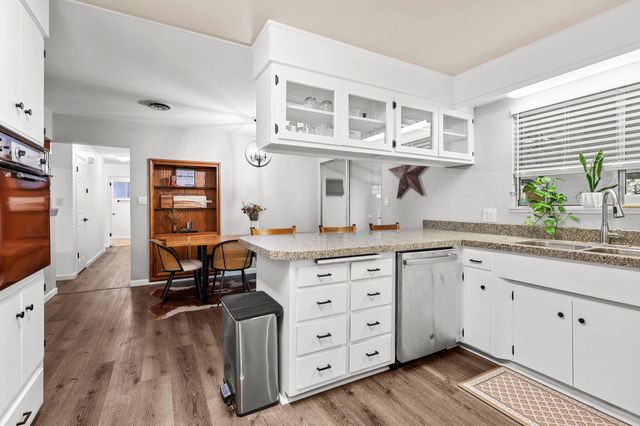 6958 Riverside Drive, Redding, CA 96001