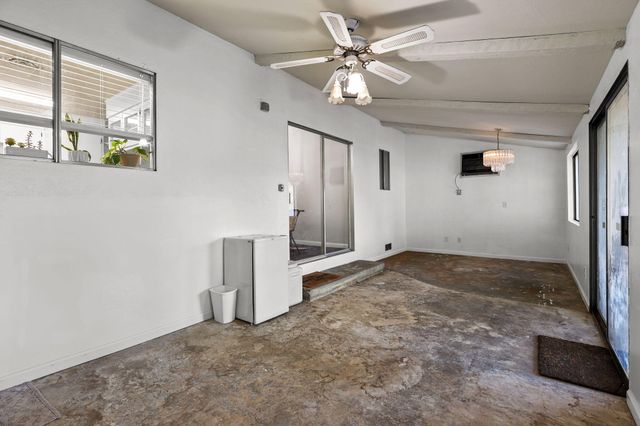 6958 Riverside Drive, Redding, CA 96001