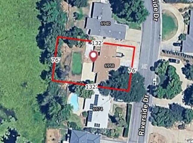 6958 Riverside Drive, Redding, CA 96001