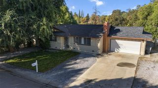6958 Riverside Drive, Redding, CA 96001