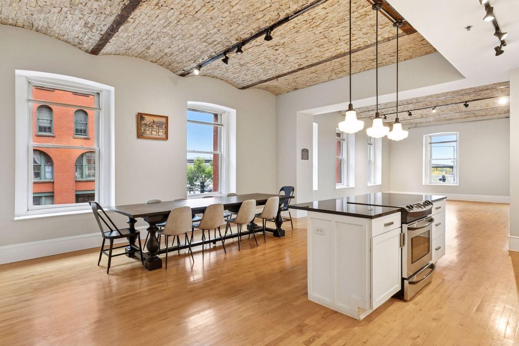 300 Wall Street 203, Saint Paul, MN 55101