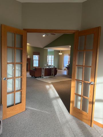 14239 Robins Road, Westerville, OH 43082