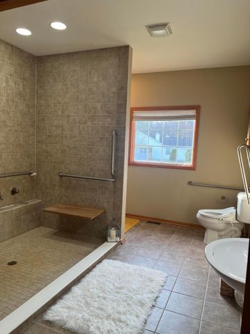 14239 Robins Road, Westerville, OH 43082