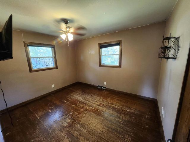 408 Oakhurst AVENUE, Union Grove, WI 53182