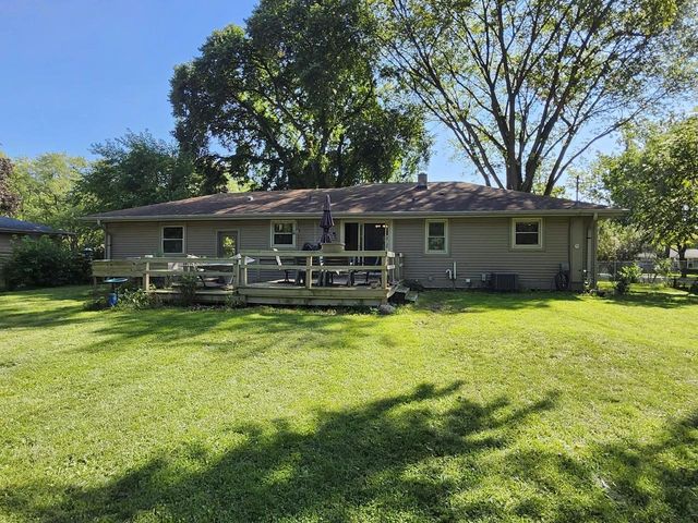 408 Oakhurst AVENUE, Union Grove, WI 53182