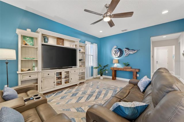 707 WINTERSIDE DRIVE, Apollo Beach, FL 33572