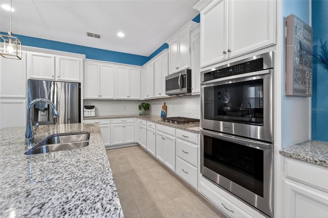 707 WINTERSIDE DRIVE, Apollo Beach, FL 33572