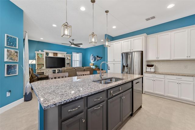 707 WINTERSIDE DRIVE, Apollo Beach, FL 33572