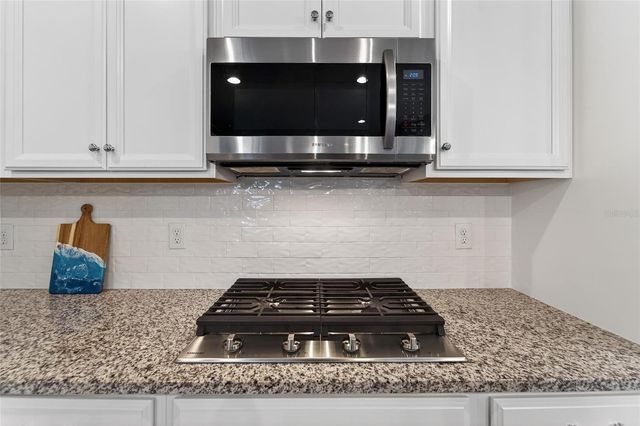 707 WINTERSIDE DRIVE, Apollo Beach, FL 33572