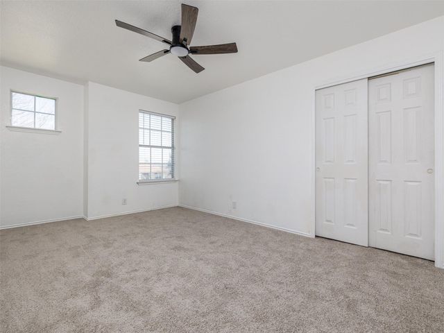 102 Erin CV, Hutto, TX 78634