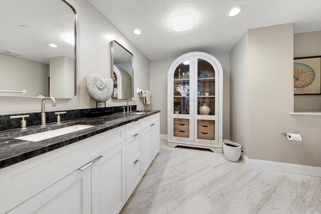 1170 GULF BOULEVARD 404, Clearwater Beach, FL 33767