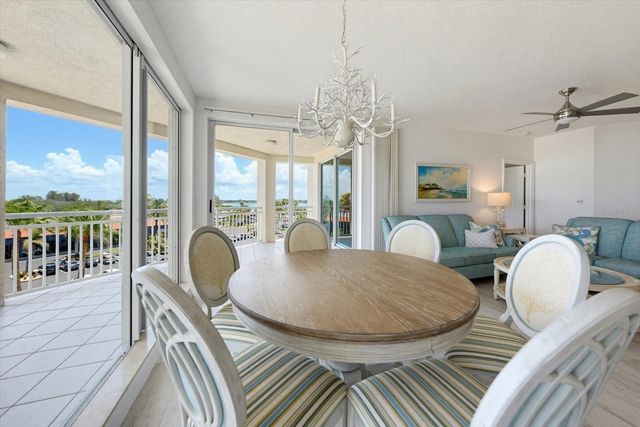 1170 GULF BOULEVARD 404, Clearwater Beach, FL 33767