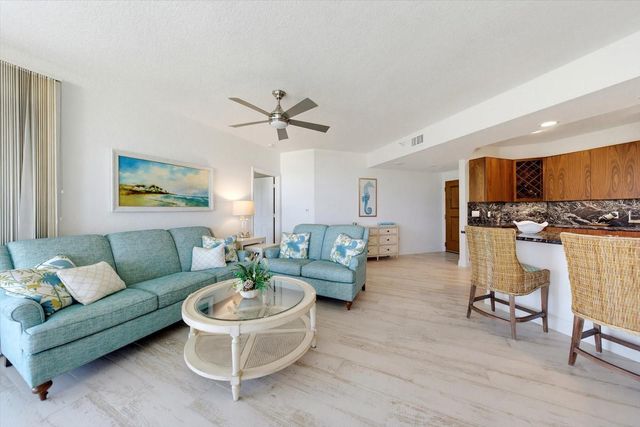 1170 GULF BOULEVARD 404, Clearwater Beach, FL 33767