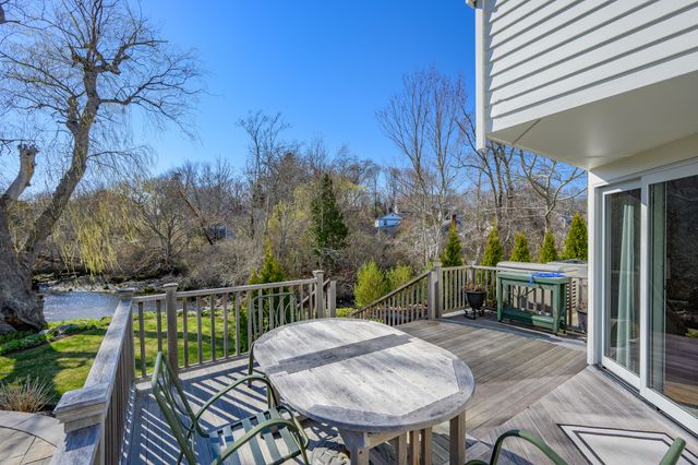 3 River Street, Sandwich, MA 02563
