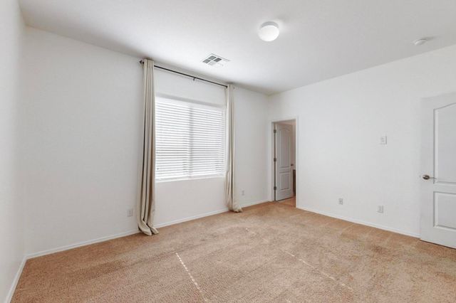 9832 Sacate Blanco Avenue SW, Albuquerque, NM 87121