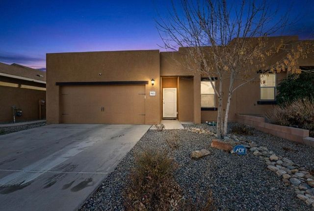 9832 Sacate Blanco Avenue SW, Albuquerque, NM 87121