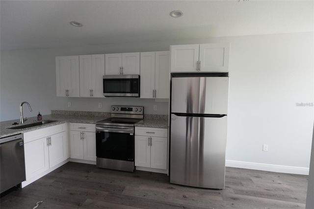 17196 BONNIE AVENUE, Port Charlotte, FL 33954