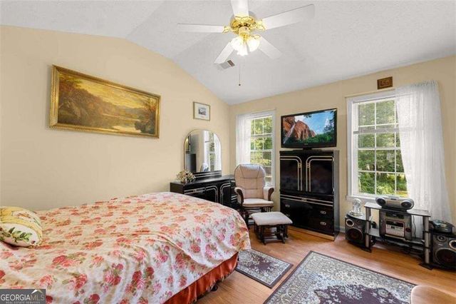 306 Crosswalk Drive, Auburn, GA 30011