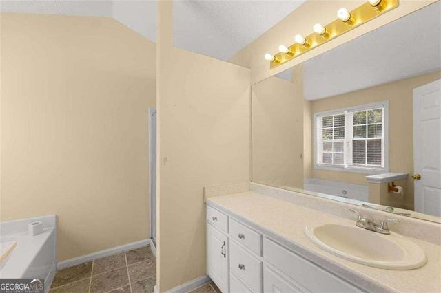 306 Crosswalk Drive, Auburn, GA 30011