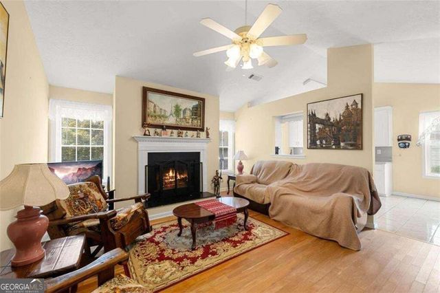 306 Crosswalk Drive, Auburn, GA 30011