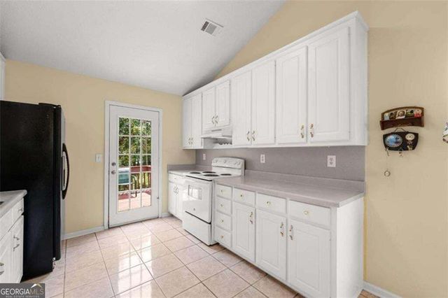 306 Crosswalk Drive, Auburn, GA 30011