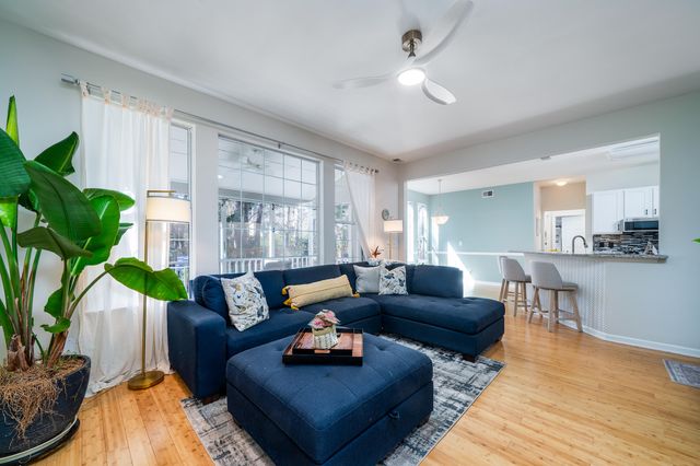 2876 Colonnade Drive, Mount Pleasant, SC 29466