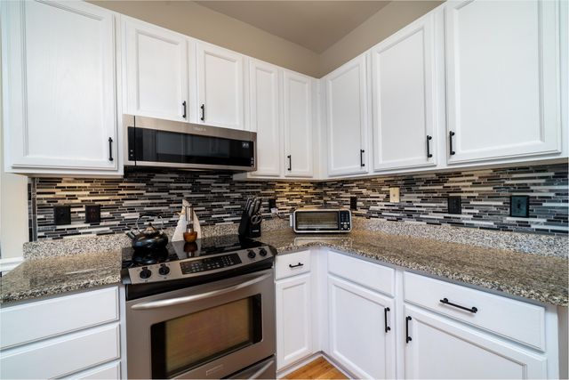 2876 Colonnade Drive, Mount Pleasant, SC 29466