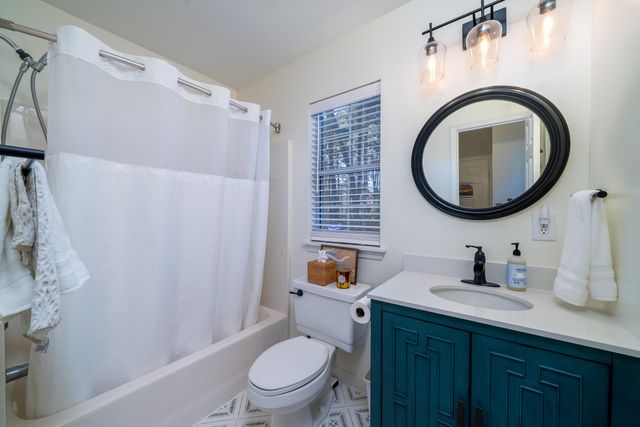 2876 Colonnade Drive, Mount Pleasant, SC 29466