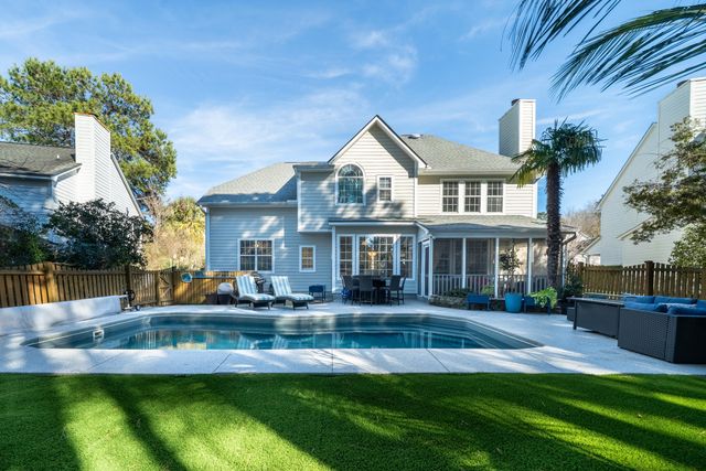 2876 Colonnade Drive, Mount Pleasant, SC 29466