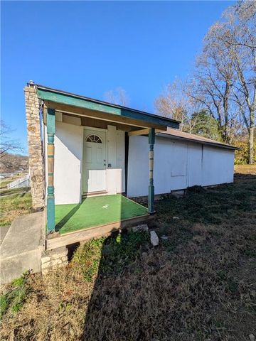 4231 Park Avenue, Kansas City, MO 64130