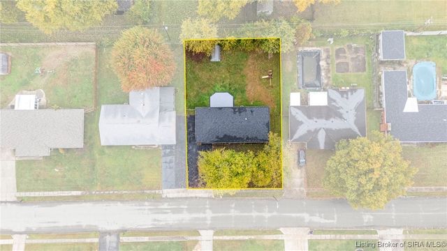 310 Crestwood Drive, Madison, IN 47250