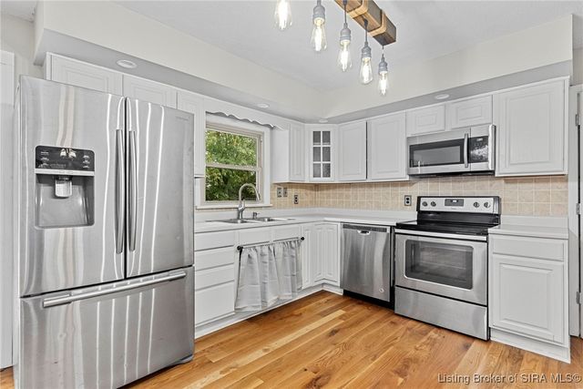 310 Crestwood Drive, Madison, IN 47250