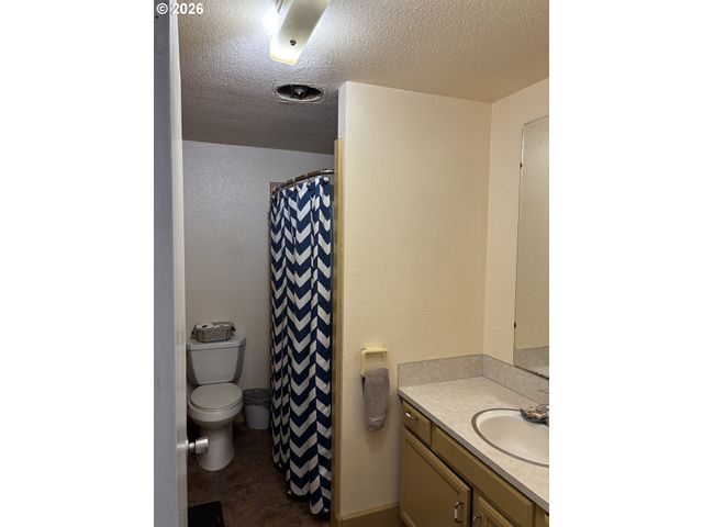 5405 VAL VIEW Dr, Turner, OR 97392