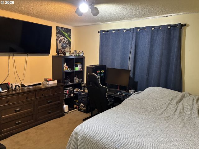 5405 VAL VIEW Dr, Turner, OR 97392