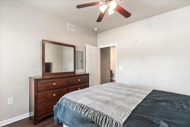 2320 Gracy Farms LN 414, Austin, TX 78758