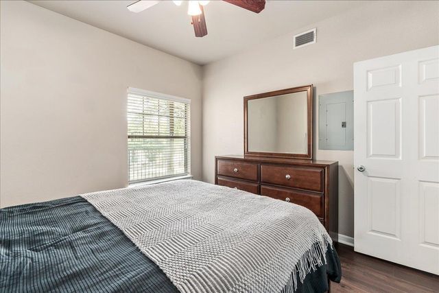 2320 Gracy Farms LN 414, Austin, TX 78758
