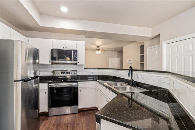 2320 Gracy Farms LN 414, Austin, TX 78758