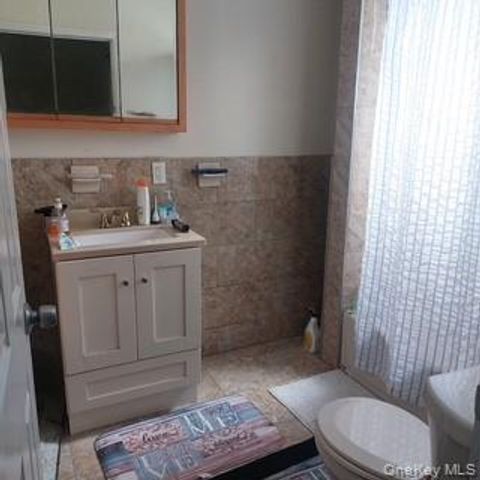 124 S 11th Avenue, Mount Vernon, NY 10550