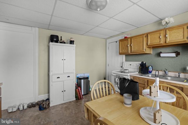 238 E MAIN ST, Terre Hill, PA 17581