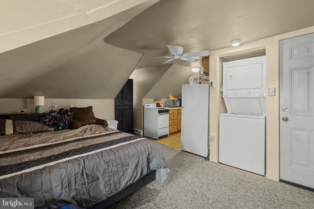 238 E MAIN ST, Terre Hill, PA 17581